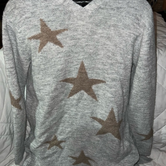 Sweet Romeo Intarsia Star Cardigan - Picture 4 of 8